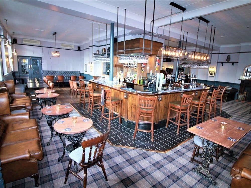 Summerfield Pub & Boutique Rooms Лондон Екстериор снимка