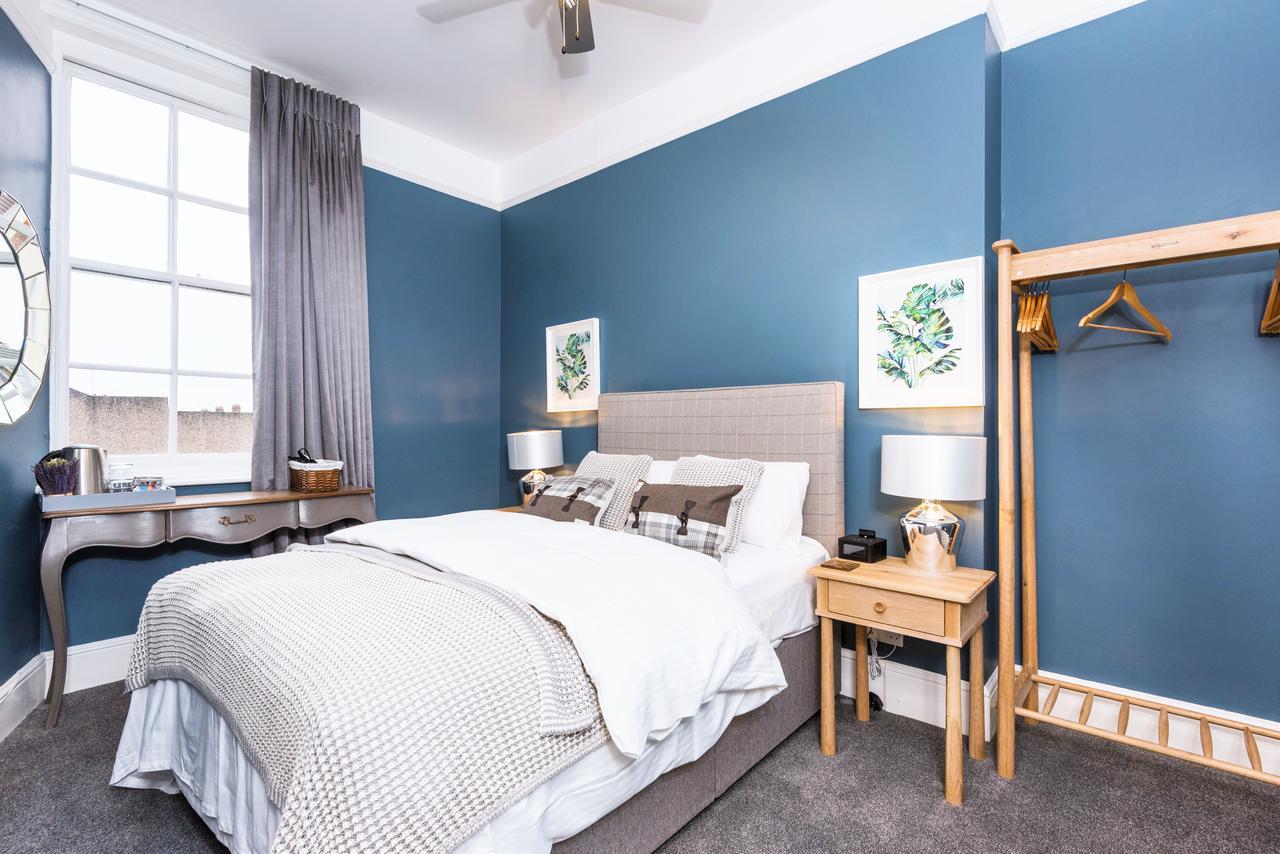 Summerfield Pub & Boutique Rooms Лондон Екстериор снимка