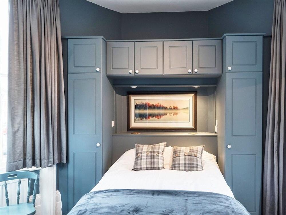 Summerfield Pub & Boutique Rooms Лондон Екстериор снимка
